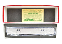 Load image into Gallery viewer, HO Brass Soho ATSF - Santa Fe 3660 Baggage Car Un-skirted
