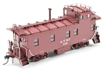 Load image into Gallery viewer, HO Brass DVP - Division Point AT&amp;SF - Santa Fe Peaked Roof Caboose With Antenna FP #506
