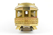 Load image into Gallery viewer, HO Brass Soho SP - Southern Pacific/T&amp;NO - Texas &amp; New Orleans 67&#39; Observation and Business Car
