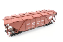 Load image into Gallery viewer, Gauge 1 - 1:32nd Scale Brass Eastern Railways PRR - Pennsylvania Railroad H30 Covered Hopper Factory Painted No. 255537, No. 76 of 100
