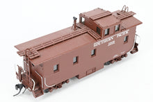Load image into Gallery viewer, HO Brass CON CIL - Challenger Imports SP - Southern Pacific Riveted Steel Caboose Straight Side Cupola Class C-40-1 FP No. 1008
