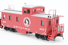 Load image into Gallery viewer, HO Brass OMI - Overland Models, Inc. GN - Great Northern 30' Wood Caboose w/Swing Motion Trucks FP Red No. X234
