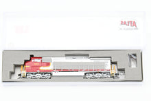 Load image into Gallery viewer, N Atlas 51910 ATSF - Santa Fe GE Dash8-40CW No. 816
