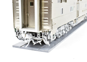 O Brass CON Key Imports CB&Q - Burlington EMD E5A/B Set Factory Painted No. 9910-A&B
