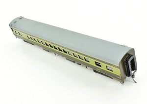 HO Brass Oriental Limited NP - Northern Pacific North Coast Limited 56-Seat Coach #500 w.o Skirts CP