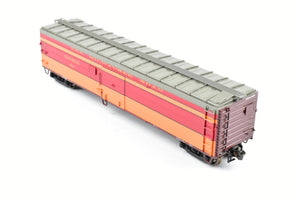 HO Brass Railway Classics MILW - Milwaukee Road 50' Passenger Express Boxcar Factory Painted 1948 Scheme #925