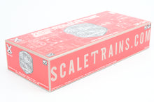 Load image into Gallery viewer, HO ScaleTrains "Rivet Counter” C&amp;NW - Chicago &amp; North Western EMD SD45 Phase IIb “OY” Scheme FP No. 943 DCC Ready Version First Run

