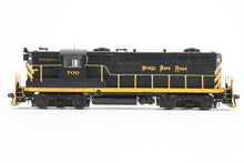 Load image into Gallery viewer, HO Athearn Genesis NKP - Nickel Plate Road EMD GP18 FP No. 700 w/ LED Lighting

