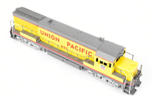 Load image into Gallery viewer, HO Brass Oriental Limited  UP - Union Pacific GE U25B 2500 HP Low Hood (Intermediate) FP No. 637
