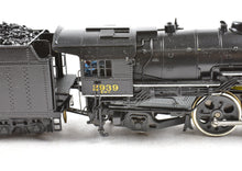 Load image into Gallery viewer, HO Brass Max Gray Erie Railroad K-5 4-6-2 Pacific Custom Painted with SoundTraxx Econami DCC and Sound
