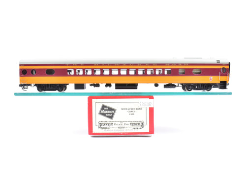 HO Brass The Palace Car Company MILW - Milwaukee Road #655 Coach Custom Painted as #483