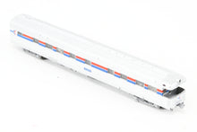 Load image into Gallery viewer, N Kato 156-0801 Amtrak Business Car No. 10000 Factory Painted
