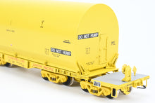 Load image into Gallery viewer, HO Brass CON OMI - Overland Models, Inc. UP - Union Pacific NASA Shuttle Solid Rocket Motor Rail Car Factory Painted No. 50011
