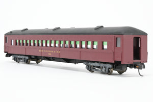 HO Bethlehem Car Works B&M – Boston & Maine Passenger Coach FP No. 1404 RTR