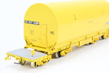 Load image into Gallery viewer, HO Brass CON OMI - Overland Models, Inc. UP - Union Pacific NASA Shuttle Solid Rocket Motor Rail Car Factory Painted No. 50011
