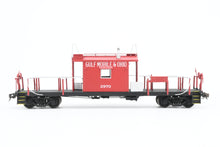 Load image into Gallery viewer, HO Brass Crown Custom Imports GM&amp;O - Gulf Mobile &amp; Ohio Transfer Caboose FP No. 2970
