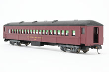Load image into Gallery viewer, HO Bethlehem Car Works B&amp;M – Boston &amp; Maine Passenger Coach FP No. 1404 RTR
