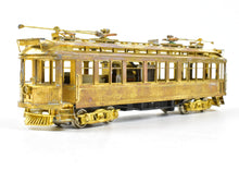 Load image into Gallery viewer, HO Brass Suydam PE - Pacific Electric 950 Venice Car
