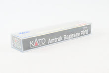 Load image into Gallery viewer, N Kato 156-0953 Amtrak Baggage Car No. 1221 Phase IV
