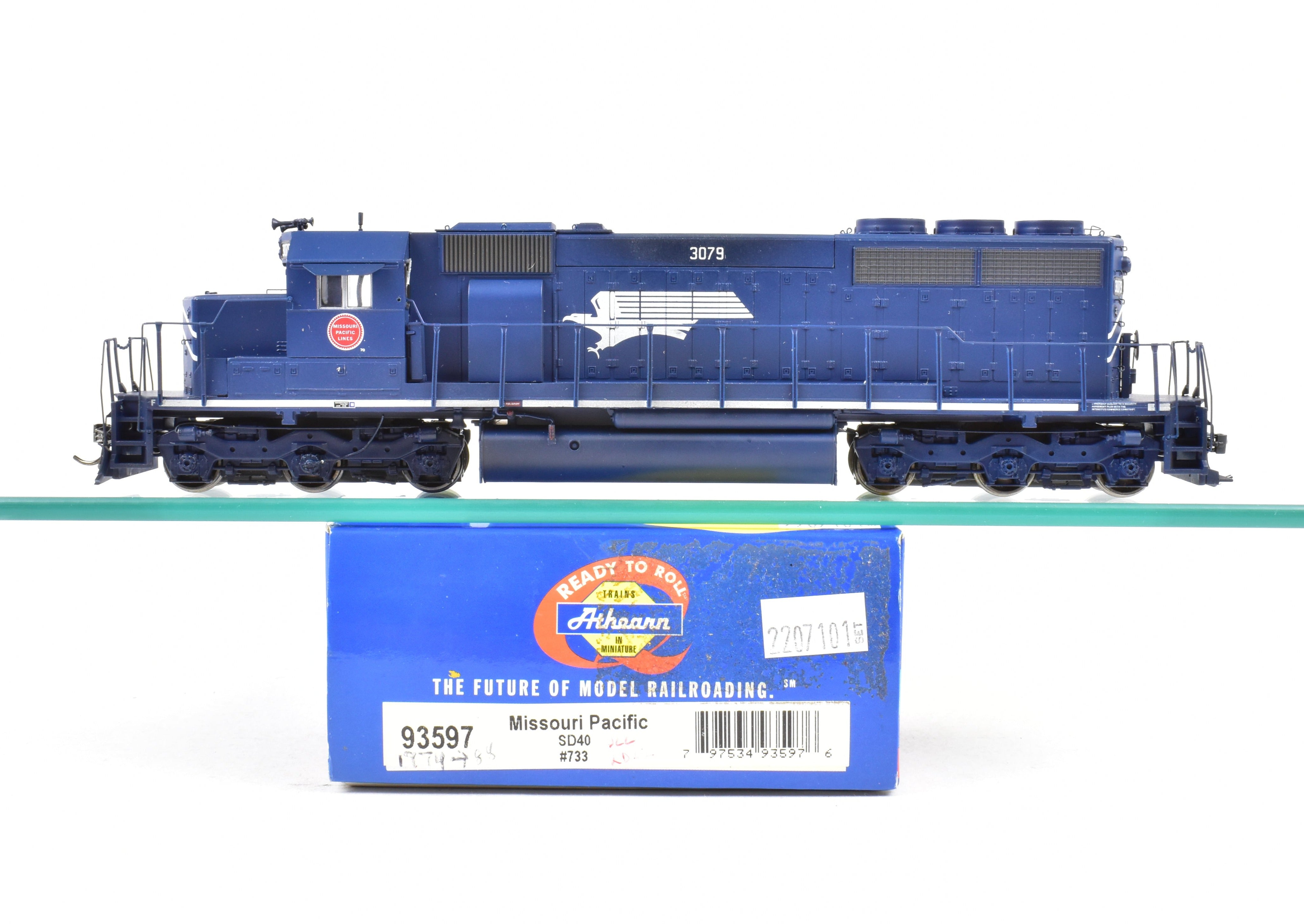 HO CON Athearn MP - Missouri Pacific EMD SD40 #733 Weathered with