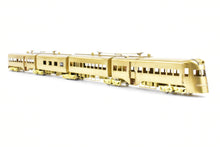 Load image into Gallery viewer, HO Brass NPP - Nickel Plate Products CNS&amp;M - North Shore Line &quot;Electroliner&quot; 4-Car Set
