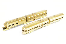 Load image into Gallery viewer, HO Brass NPP - Nickel Plate Products CNS&amp;M - North Shore Line &quot;Electroliner&quot; 4-Car Set
