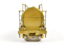 Load image into Gallery viewer, HO Brass Westside Model Co. SP - Southern Pacific 1905 Tank Car
