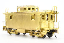 Load image into Gallery viewer, HO Brass OMI - Overland Models, Inc. B&amp;M - Boston &amp; Maine Wood Caboose #104647
