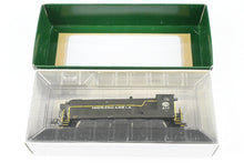 Load image into Gallery viewer, HO Bowser &quot;Executive Line&quot; Monongahela Railway Baldwin S-12 Factory Painted No. 417 w/ ESU DCC and Sound
