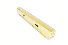 Load image into Gallery viewer, HO Brass Oriental Limited NP - Northern Pacific North Coast Limited Water Baggage Car #400 w/o Skirts
