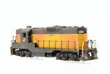 Load image into Gallery viewer, N Brass Hallmark Models C&amp;NW - Chicago &amp; North Western EMD GP-9 Standard Version with Removable Dynamic Brakes Custom Painted &amp; Weathered No. 4514
