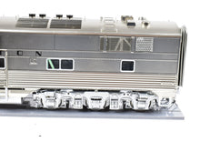 Load image into Gallery viewer, O Brass CON Key Imports CB&amp;Q - Burlington EMD E5A/B Set Factory Painted No. 9910-A&amp;B
