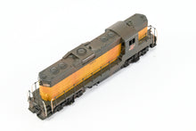 Load image into Gallery viewer, N Brass Hallmark Models C&amp;NW - Chicago &amp; North Western EMD GP-9 Standard Version with Removable Dynamic Brakes Custom Painted &amp; Weathered No. 4514
