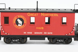 HO Brass Oriental Limited GN - Great Northern 25 Foot Yard Service Caboose Custom Painted & Weathered WRONG BOX