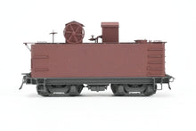 Load image into Gallery viewer, HO Brass W&amp;R Enterprises NP - Northern Pacific Fire Car No. 795, Custom Painted &amp; Unlettered
