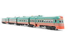 Load image into Gallery viewer, HO Plastic ConCor CNS&amp;M - North Shore Line &quot;Electroliner&quot; 4-Car Set
