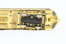 Load image into Gallery viewer, HO Brass CON MTS Imports CNS&amp;M - North Shore Line 400 - 402 Series "Jewett" Parlor-Buffet Car
