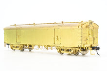Load image into Gallery viewer, HO Brass OMI - Overland Models, Inc. B&amp;M - Boston &amp; Maine Steel 53' 4 Door Wood Milk Car
