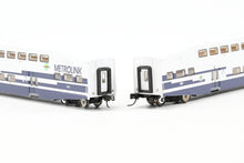 Load image into Gallery viewer, N Kato Metrolink EMD F40PH, Three Athearn Bombardier Coaches and One Control Car Factory Painted NO BOX
