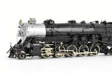 Load image into Gallery viewer, HO Brass PFM - Tenshodo GN - Great Northern 2-10-2 Class Q-1 Factory Painted Crown #2119
