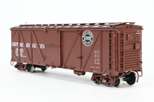 Load image into Gallery viewer, HO Brass CIL - Challenger Imports SP - Southern Pacific Class B-50-15 OB Wood Sheathed w/Murphy Roof FP #15021
