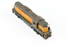 Load image into Gallery viewer, N Brass Hallmark Models C&amp;NW - Chicago &amp; North Western EMD GP-9 Standard Version with Removable Dynamic Brakes Custom Painted &amp; Weathered No. 4514
