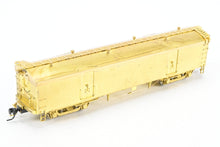 Load image into Gallery viewer, HO Brass OMI - Overland Models, Inc. B&amp;M - Boston &amp; Maine Steel 53' 4 Door Wood Milk Car
