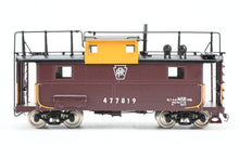 Load image into Gallery viewer, HO Brass PSC - Precision Scale Co. PRR - Pennsylvania Railroad Class N5b Caboose Trainphone Antenna Version Factory Painted No. 477819

