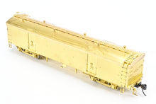 Load image into Gallery viewer, HO Brass OMI - Overland Models, Inc. B&amp;M - Boston &amp; Maine Steel 53' 4 Door Wood Milk Car
