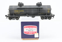 Load image into Gallery viewer, O Brass U.S. Hobbies Various Roads UTLX - Union Tank Lines 8,000 Gallon Double-Dome Tank Car Custom Painted &amp; Weathered No. 91053
