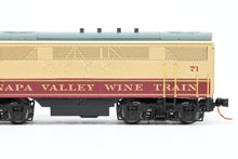 Load image into Gallery viewer, N Microtrains Line Napa Valley Wine Train 4-Pack w/Bonus FT Powered A-unit
