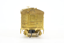 Load image into Gallery viewer, HO Brass OMI - Overland Models, Inc. B&amp;M - Boston &amp; Maine Steel 53' 4 Door Wood Milk Car
