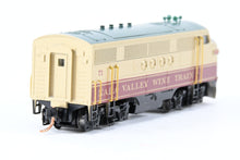 Load image into Gallery viewer, N Microtrains Line Napa Valley Wine Train 4-Pack w/Bonus FT Powered A-unit
