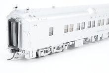 Load image into Gallery viewer, HO NEW Brass NBL - North Bank Line CB&amp;Q - Burlington Route Business Car #95 “General John.A. Hulen” in Solid Silver
